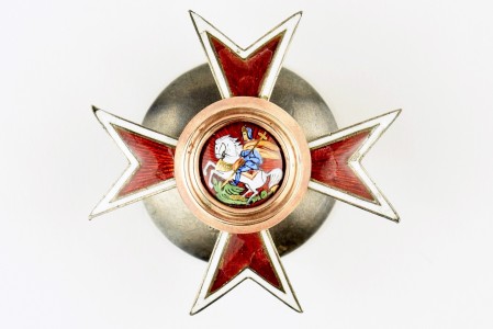 Знак об окончании Чугуевского военного училища.