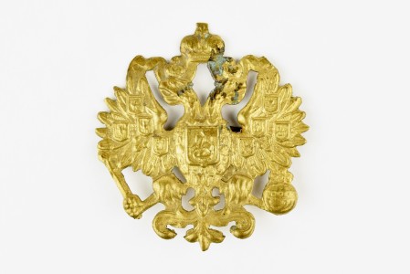 Знак на головной убор.