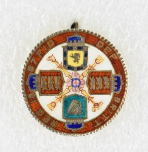Знак - брошь в память 50-ти летия царствования Королевы Виктории.