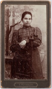 Фотография девушки.